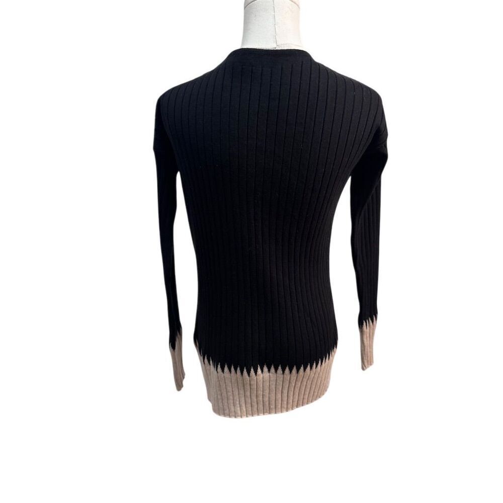 EUC Angel Women's V-Neck Ribbed Two-Tone Sweater Multicolor Size S - Picture 2 of 5